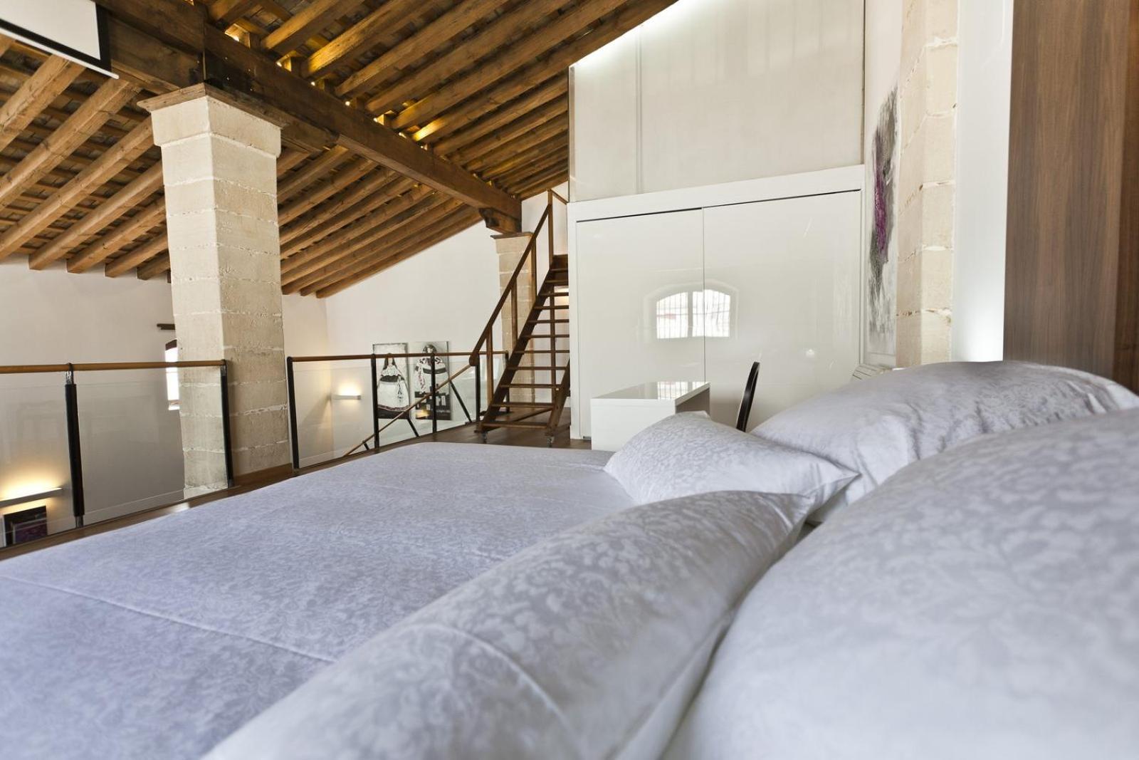 G&H Apartments - Duplex Tipo Loft Jerez de la Frontera Ngoại thất bức ảnh