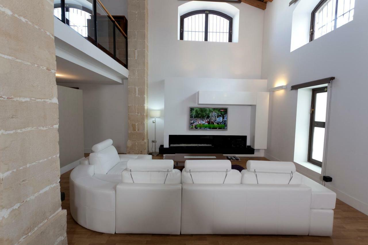 G&H Apartments - Duplex Tipo Loft Jerez de la Frontera Ngoại thất bức ảnh